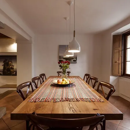 River And Castle View Rose Tour As アパート リュブリャナ