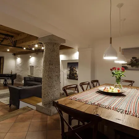 River And Castle View Rose Tour As Ljubljana