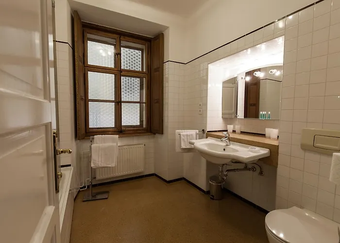 River And Castle View Rose Tour As Apartament *