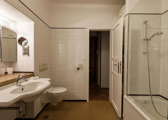 Apartament River And Castle View Rose Tour As